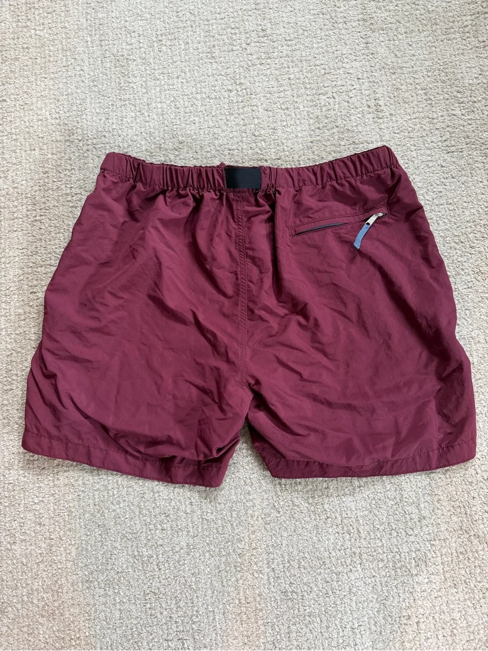 J.Crew Men’s ECONYL Nylon Swim Trunks Burgundy 5.5” Inseam Size M